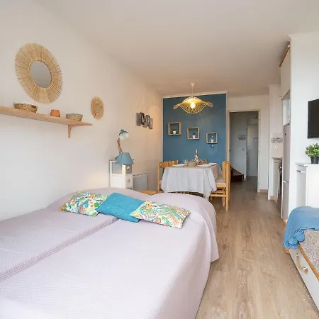 Lägenhet L'esquinade J5 226 By Interhome *