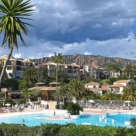 Village Cap Esterel - L'esquinade-70 By Interhome *