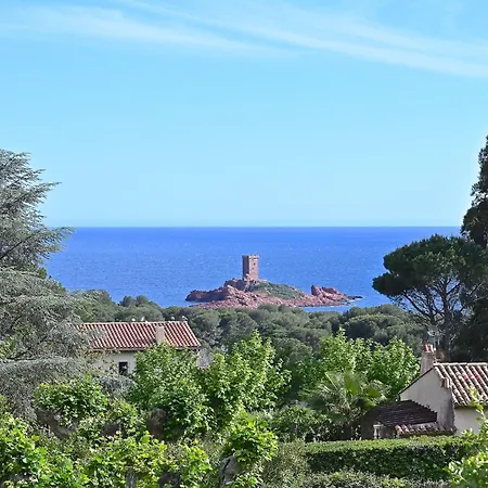 Apartment Village Cap Esterel - L'esquinade-70 By Interhome
